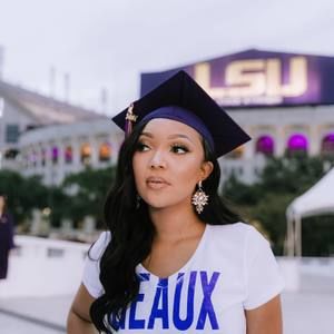 Meet your Posher, Sheena